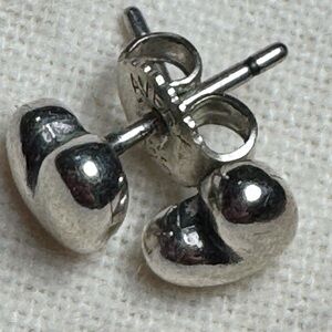 James Avery solid heart studs